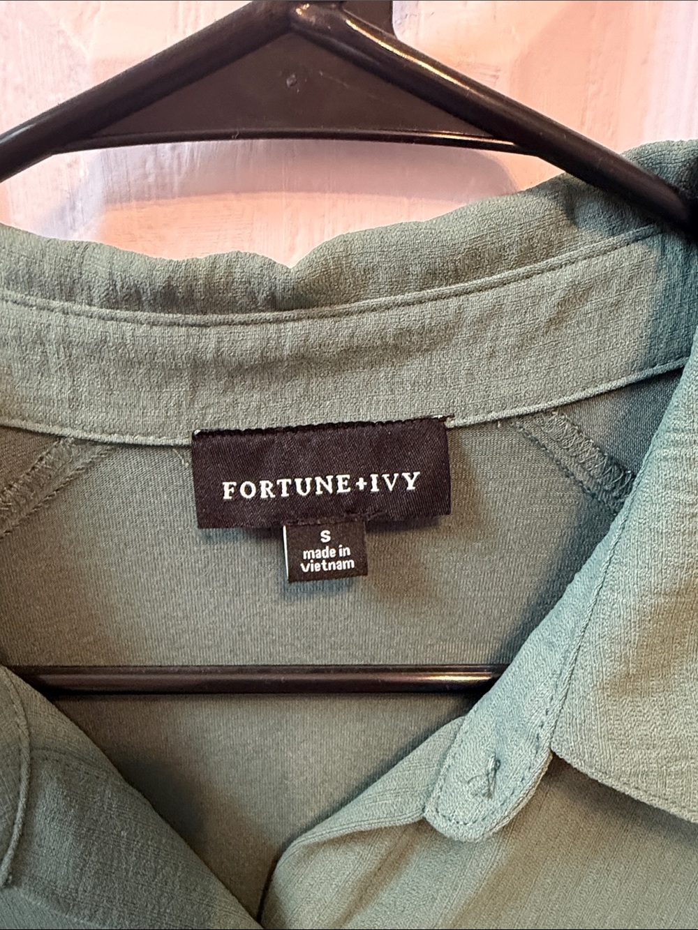 Fortune + Ivy Olive Green Button-Front Pocket Blouse - Picture 2 of 3